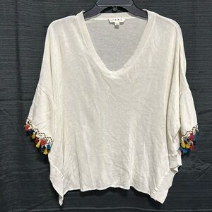 THML women’s Pom Pom sleeve light weight sweater / Size L / Box 19-3‎